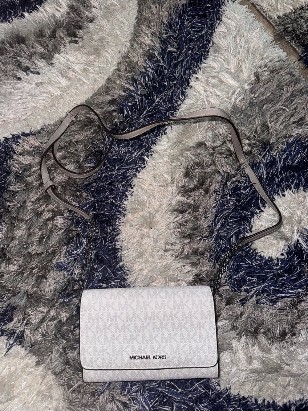 Michael Kors White Signature Crossbody Wallet